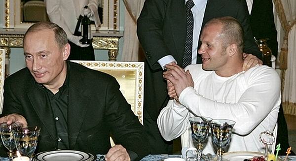 fedor_emelianenko_vladimir_putin_afp_velka