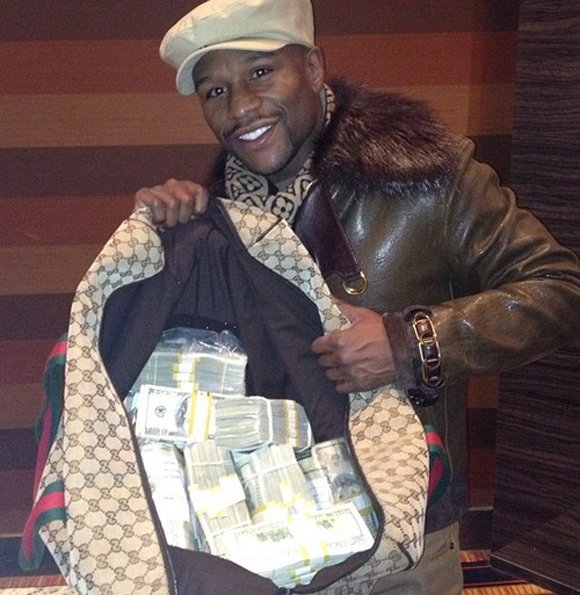 floyd-mayweather-showoff-money