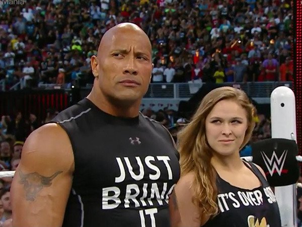 the-rock-ronda-rousey-wrestlemania-31-ftr