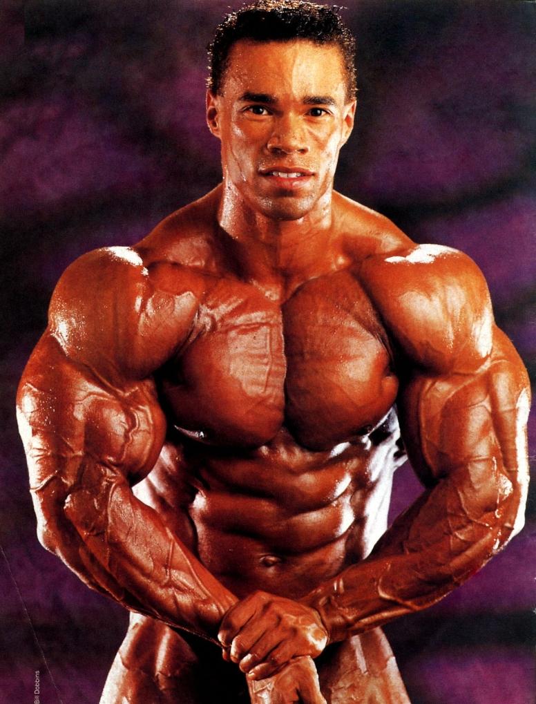 Kevin-Levrone-w3525