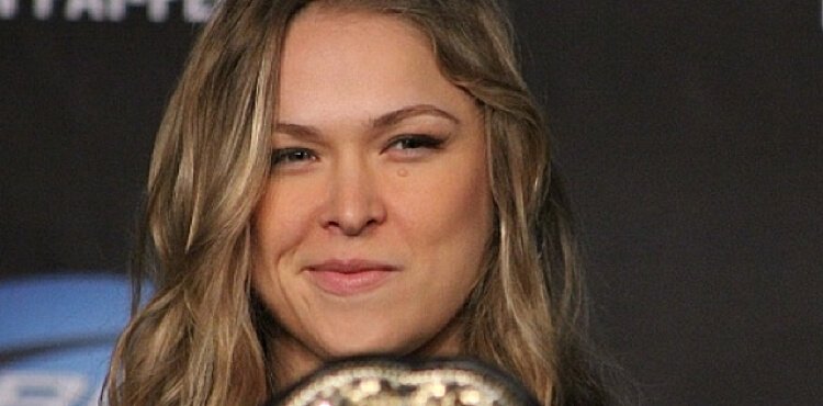 Ronda-Rousey-UFC-157-Pre-750