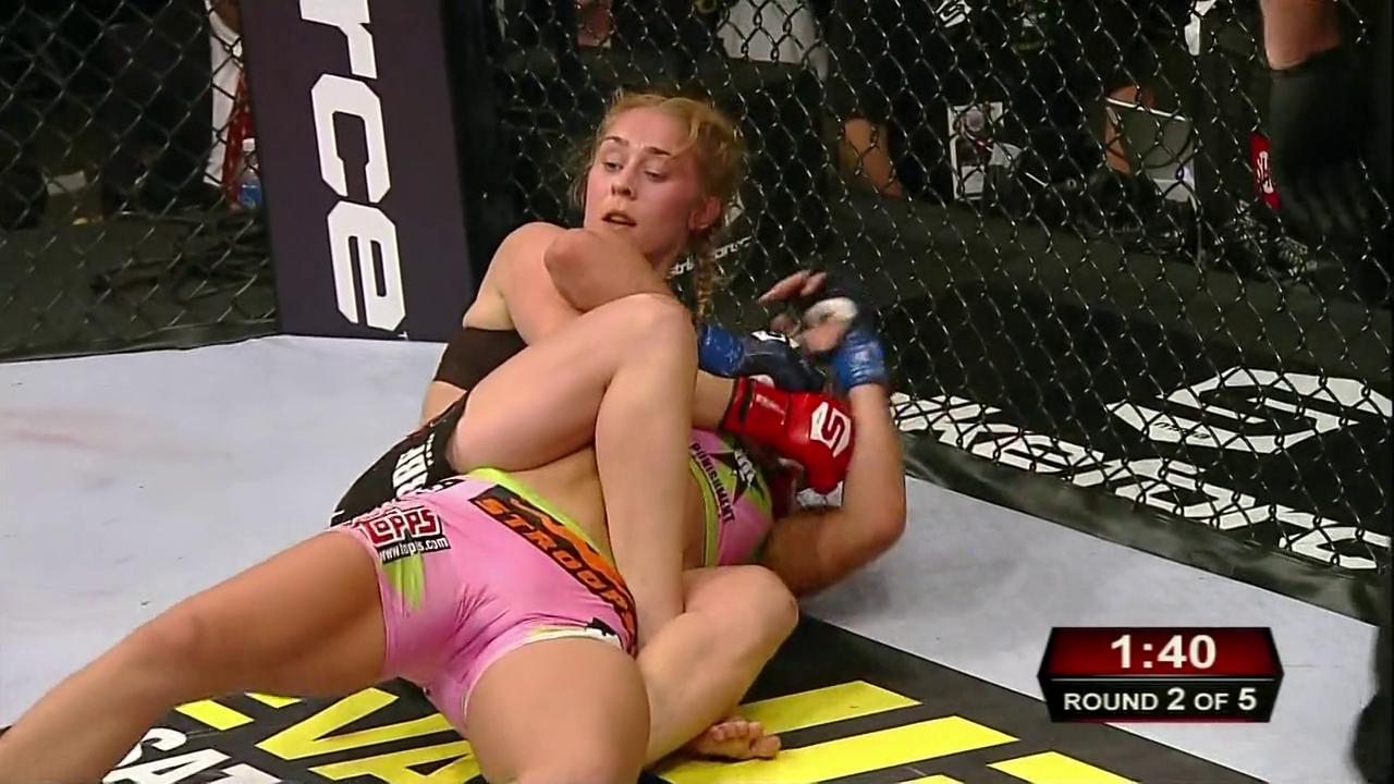25 Worst Cameltoes In The History of Women's MMA