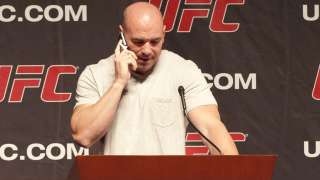 012714-UFC-President-Dana-White-answers-a-phone-call-PI.vadapt.320.medium.68