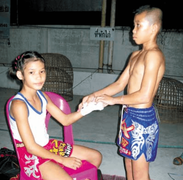 Over Foreign Women Muay Thai 55