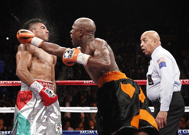 Justice served? Mayweather lands on Ortiz