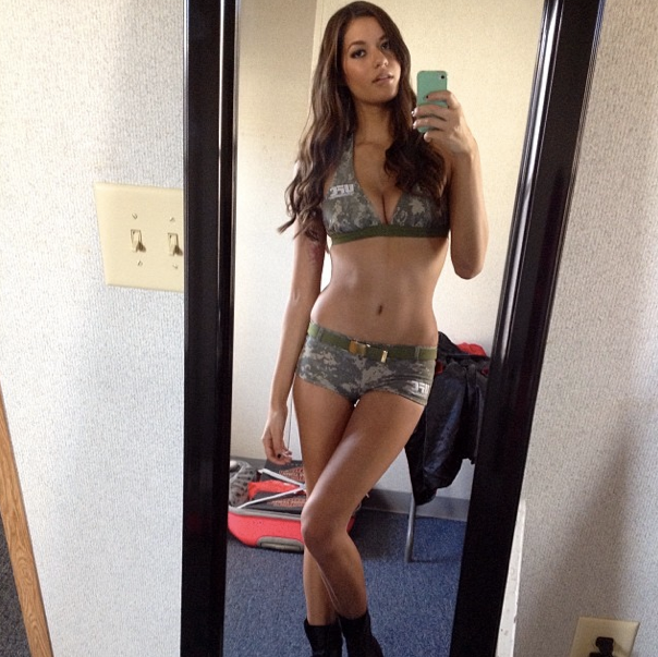 vanessa-hanson-1