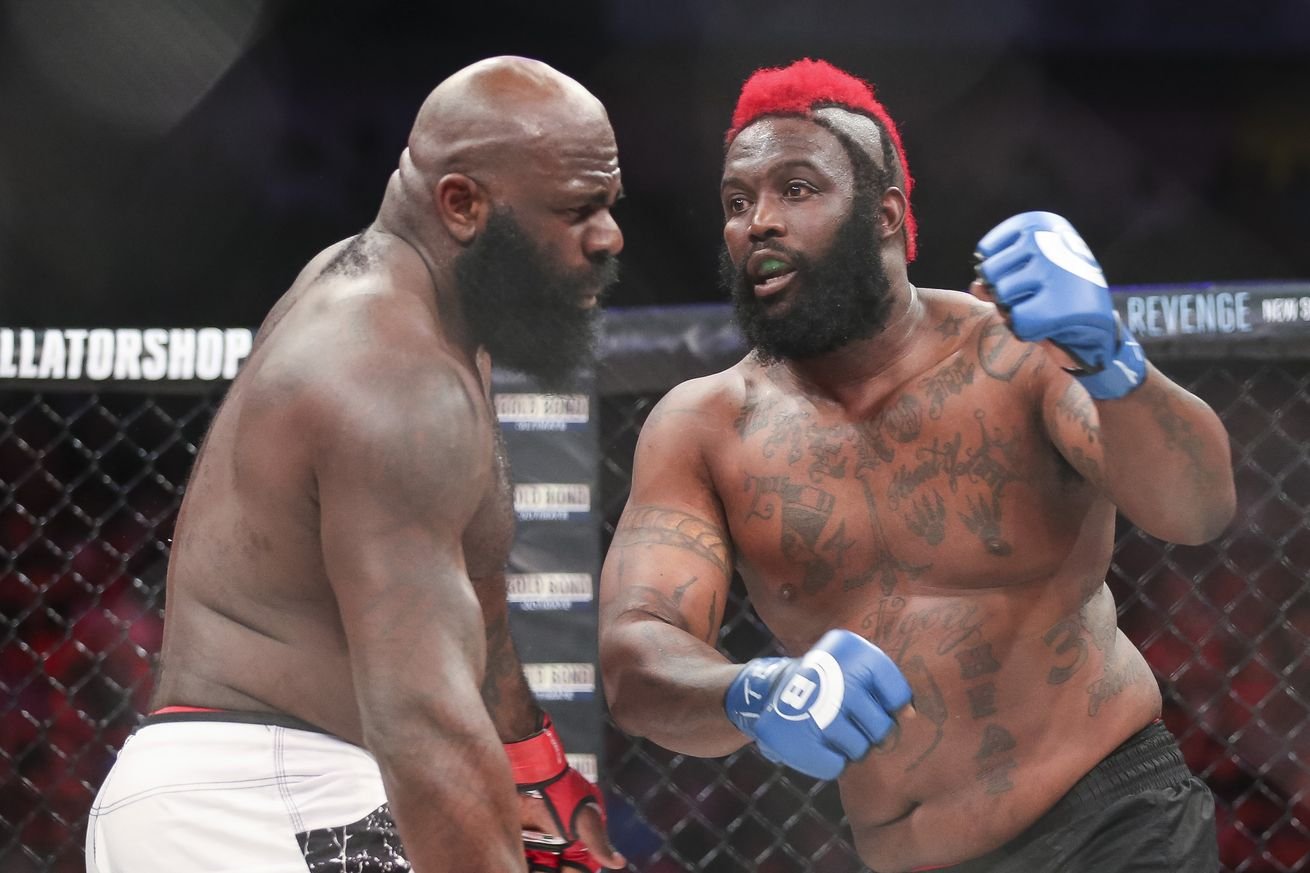 Giving all they have: Kimbo and Dada exchange blows 