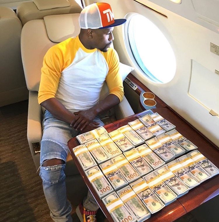 Mayweather Jr. on His way to promote with MMA 