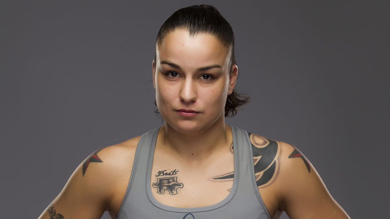Raquel Pennington believes she could be in with a shot. 