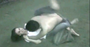 FemalGrapplerHumiliates