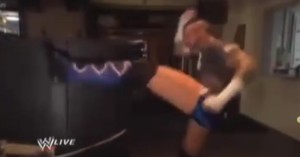cmpunk-kicks