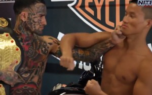 lol-staredown