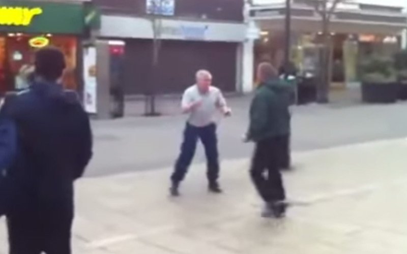 old-man-fight