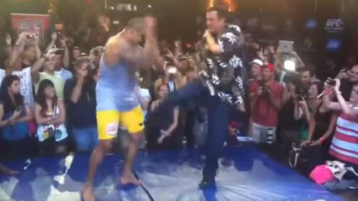 steven-seagal-vs-mma-fighter3