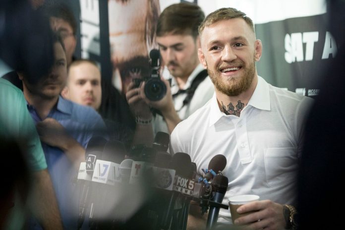 Conor_McGregor Happy 8 Ounce Gloves