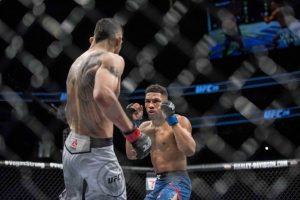 Kevin Lee and Tony Ferguson t UFC 216