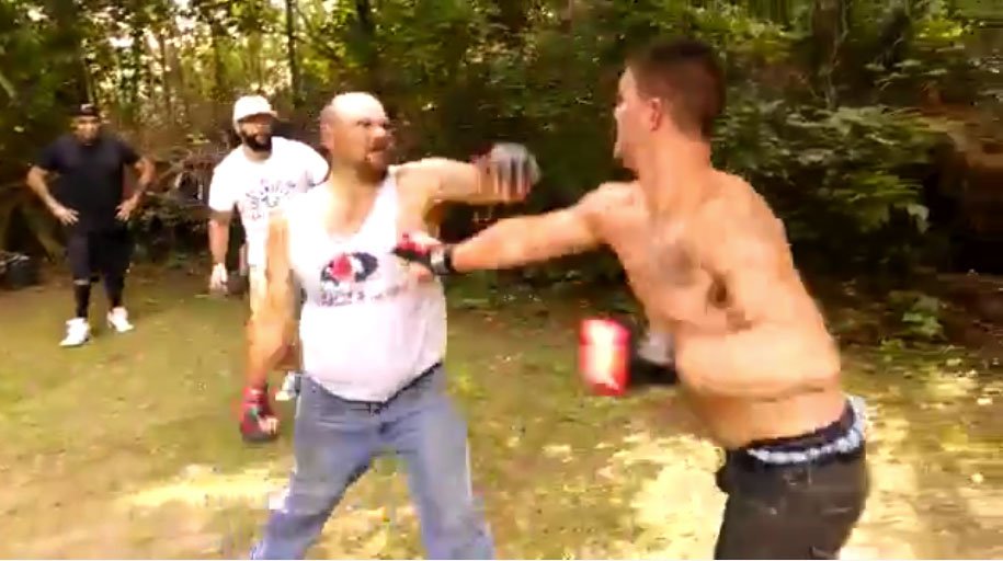 Backyard Fight Knockout
